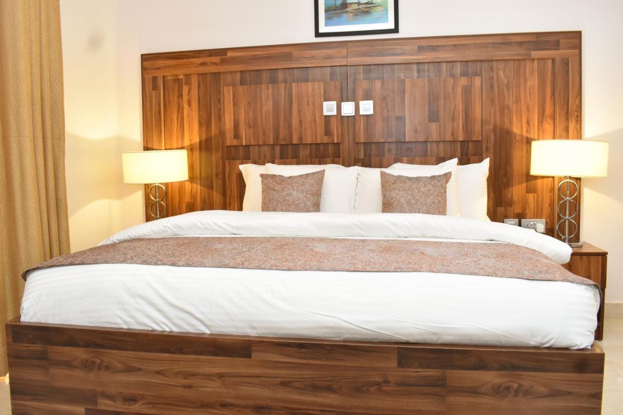 Qualibest Grand Hotels Abuja Dış mekan fotoğraf