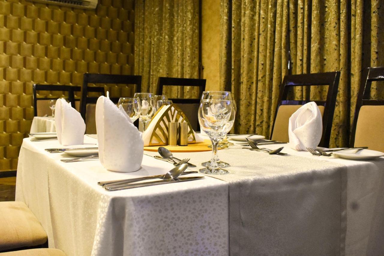 Qualibest Grand Hotels Abuja Dış mekan fotoğraf